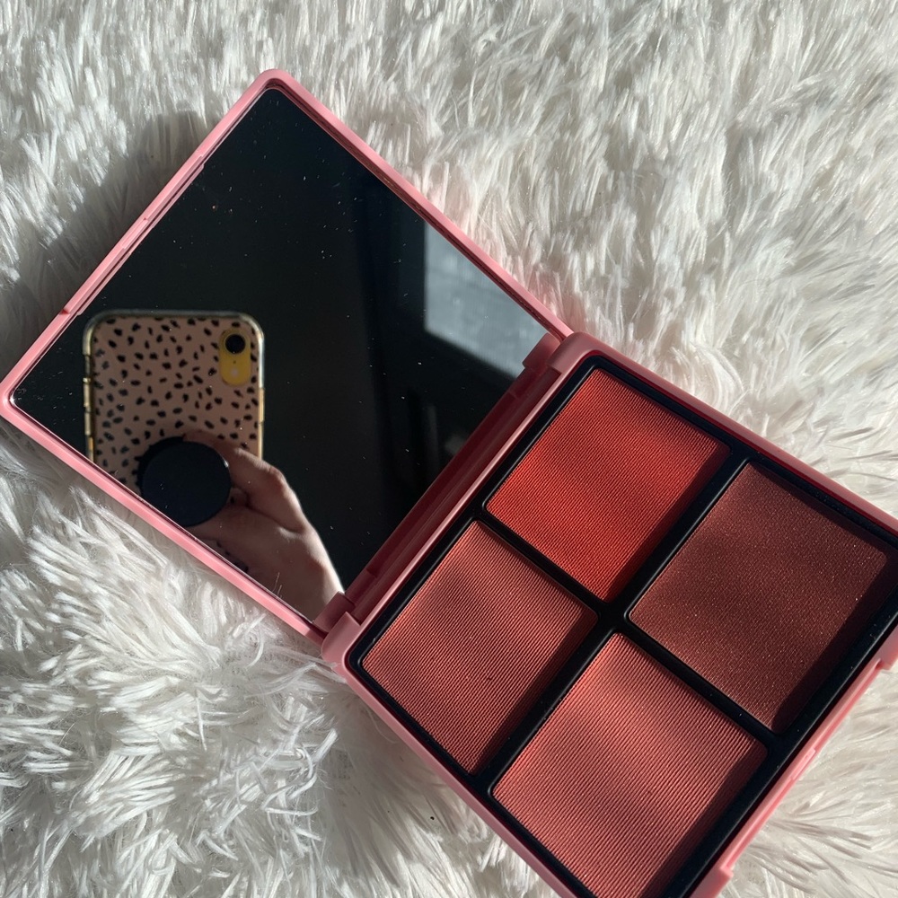 Miss Piggy Collection Blush - Ciate London